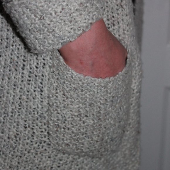 Twik Knitted Cardigan - Picture 1 of 4